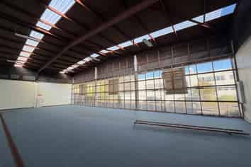 Large-Format Retail Opportunity in Browns Bay