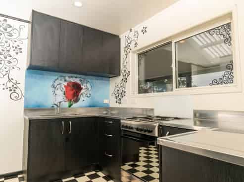 1284A Dairy Flat Highway, Dairy Flat