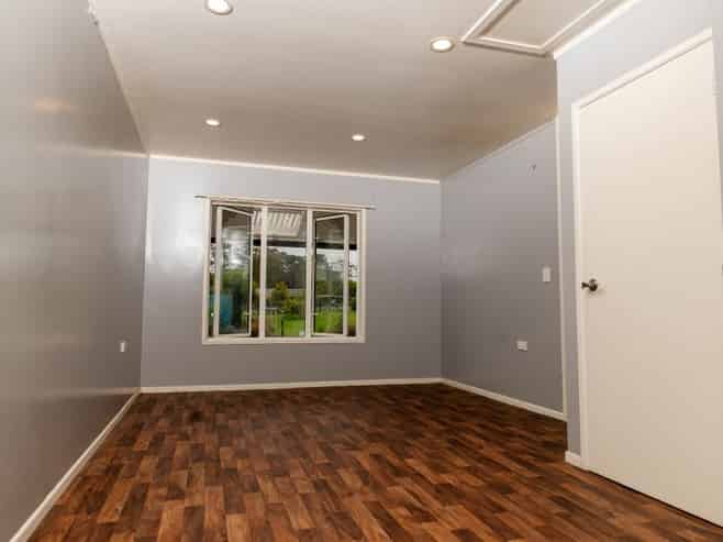 1284A Dairy Flat Highway, Dairy Flat