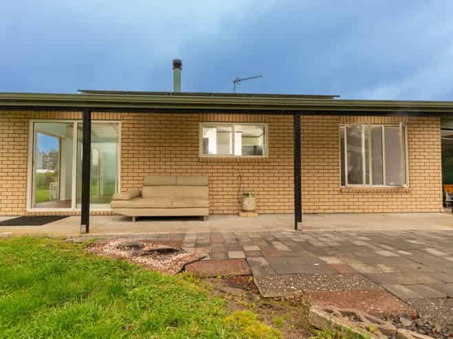 1284A Dairy Flat Highway, Dairy Flat