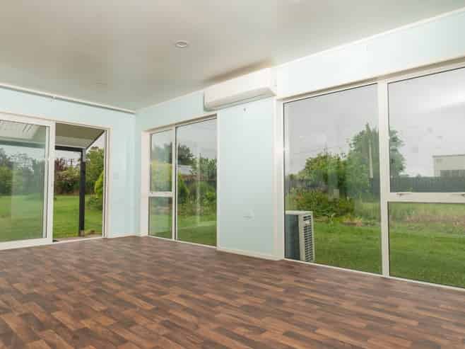 1284A Dairy Flat Highway, Dairy Flat