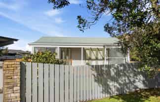 24 West Hoe Road, Orewa