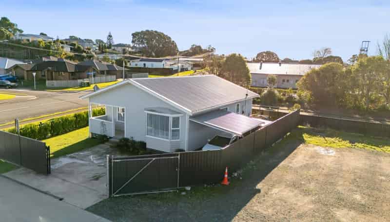 38 Grey Street, Waitara