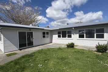 24 Fairview Road, Western Heights