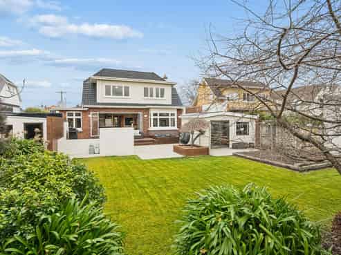 17 Wilson Avenue, Saint Clair