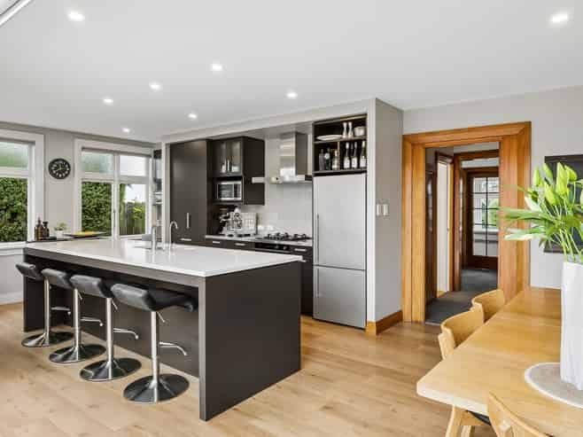 17 Wilson Avenue, Saint Clair