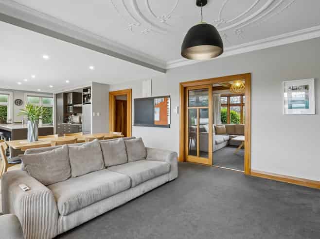 17 Wilson Avenue, Saint Clair