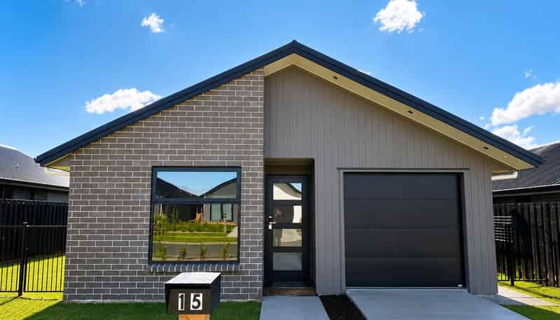 15 Korari Street, TE KAUWHATA
