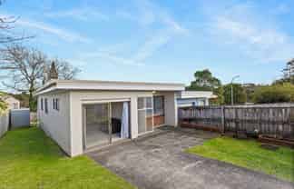 1/2 Simon Ellice Drive, Bayview