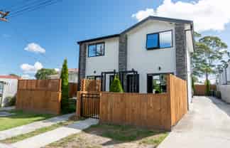 2/83 Vodanovich Road, Te Atatu South