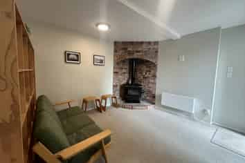 Ground Flo/39a Mantell Street, Seatoun