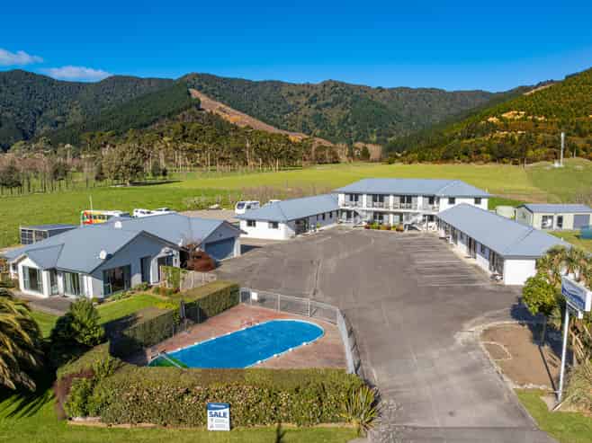 1594 Queen Charlotte Drive, Anakiwa and Surrounds