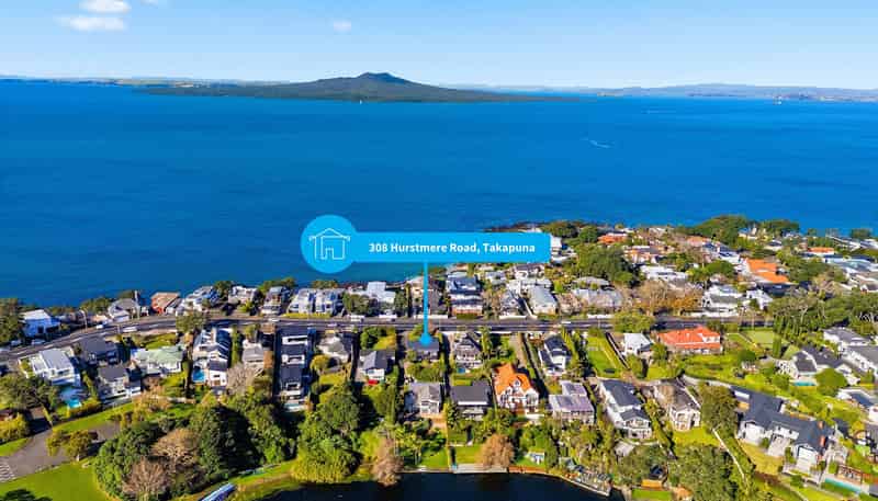 308 Hurstmere Road, Takapuna