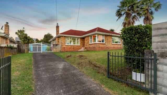 32 Esperanto Road, Papatoetoe