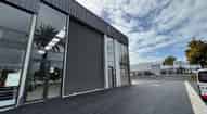 Open gallery