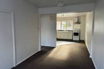 81 Main Highway, Otaki
