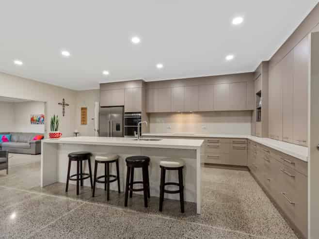 165 Gravatt Road, Papamoa