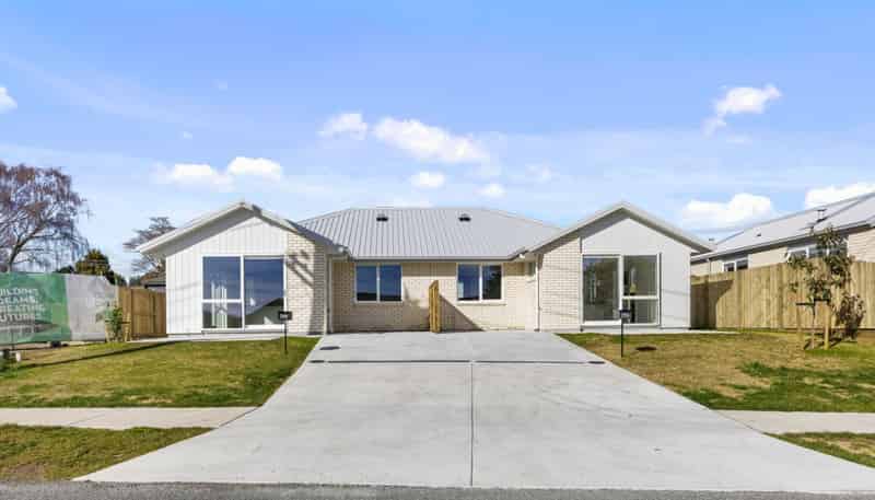 299A and B Vaughan Road, Owhata