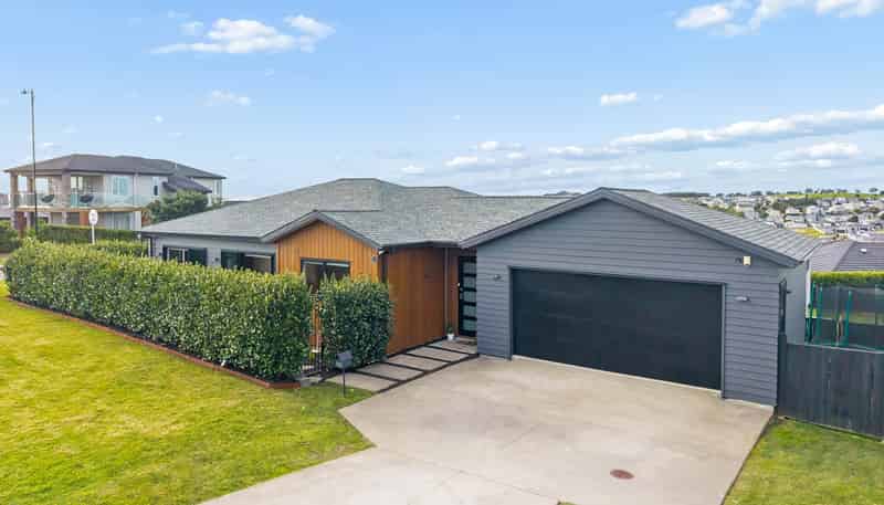 105 Pinecrest Drive, Gulf Harbour