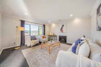 16 Birkinshaw Grove, Riverstone Terraces