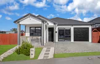 2 Rarangi Mai Lane, Karaka