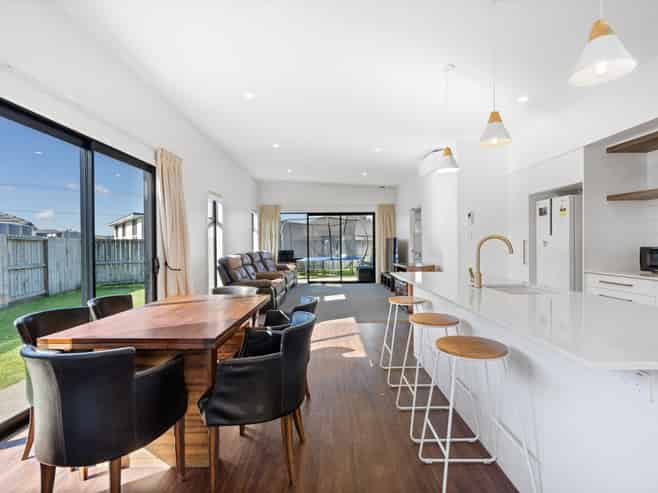 2 Tupeia Lane, Tikipunga