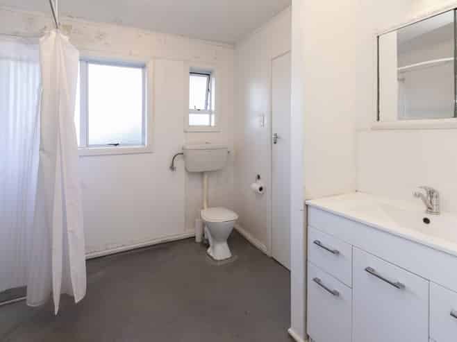 25 and 25A Lenton Street, Aranui