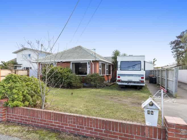 25 and 25A Lenton Street, Aranui