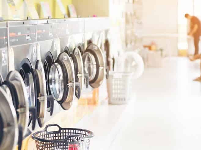 Self-Sufficient Laundromat, No Staff Needed