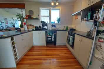 2A Manitoba Place, Kingston