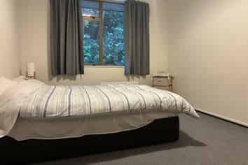 8/273 Grounsell Crescent, Belmont