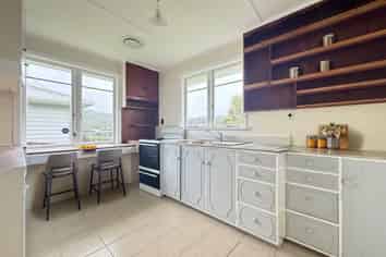 94 Miramar North Road, Miramar