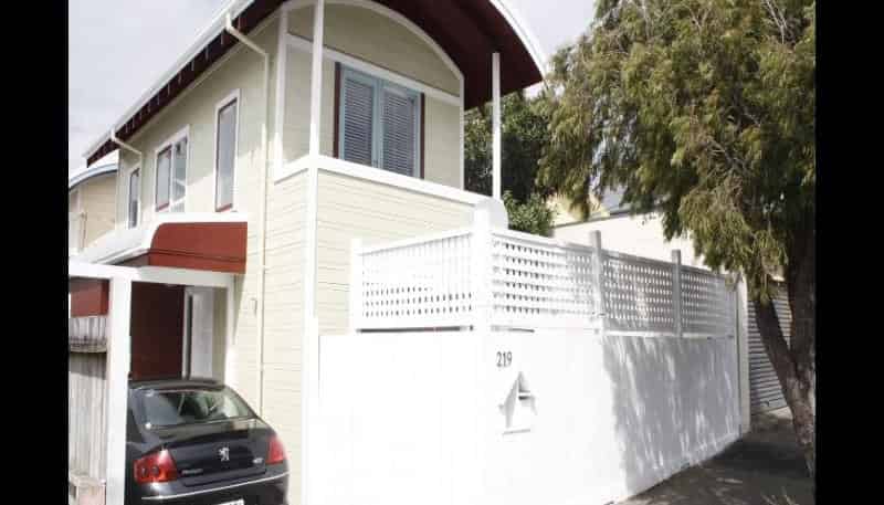 219 Adelaide Road, Newtown