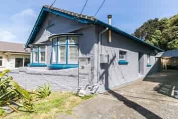34 Brighton Street, Island Bay