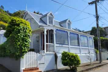 13 Barton Terrace, Thorndon