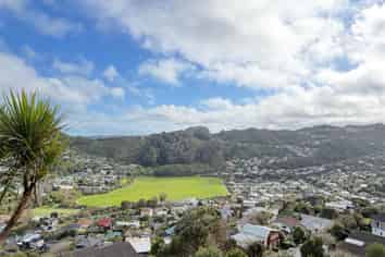 5A Becker Way, Karori