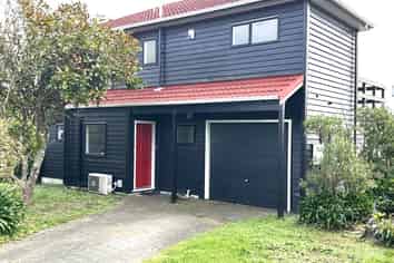 5A Becker Way, Karori