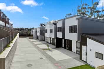 25/145 Albany Highway, Albany