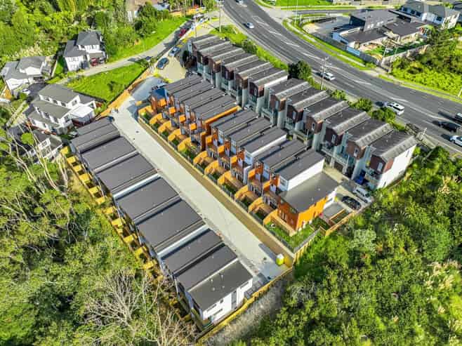 25/145 Albany Highway, Albany