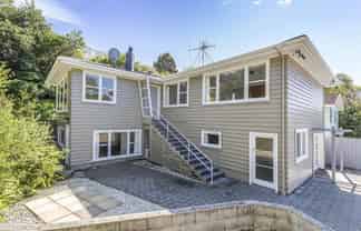 56 Lincoln Ave, Tawa