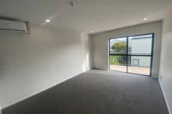 24/437B Albany Highway, Albany