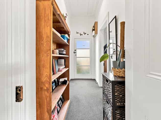 31 Pencarrow Street, Caversham