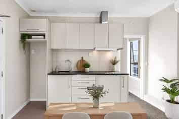 7/9C Massey Ave, Pukekohe