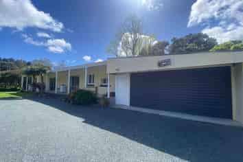 186 Great North Road, Kamo