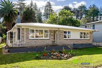 14 Silverstream Road, Horahora