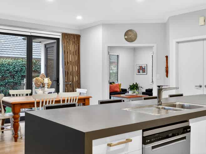 21 Brooklands Drive, Havelock North