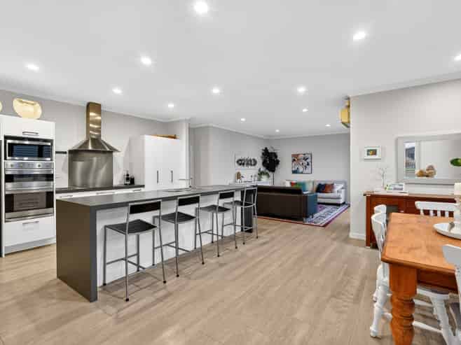 21 Brooklands Drive, Havelock North