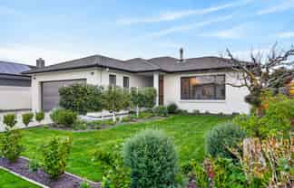 21 Brooklands Drive, Havelock North