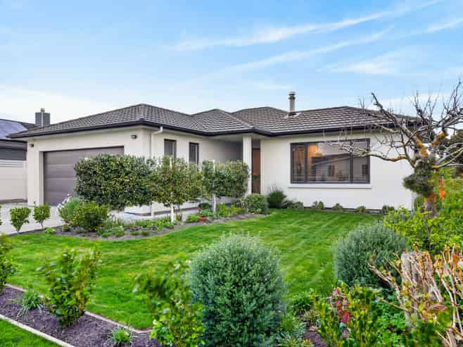 21 Brooklands Drive, Havelock North