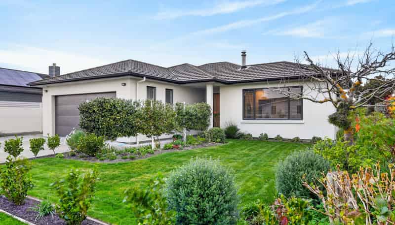 21 Brooklands Drive, Havelock North